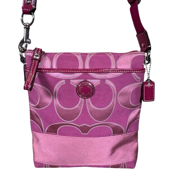 Coach Vintage Plum Pink Crossbody Bag with Signature Pattern LIKE NEW - Picture 1 of 17